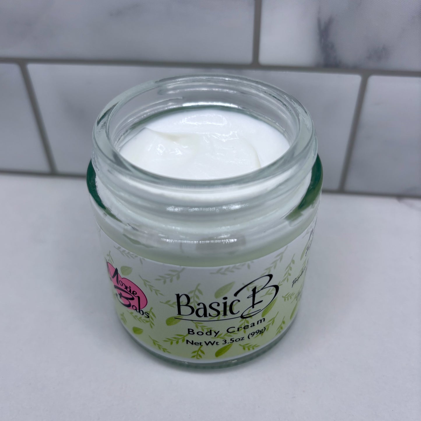 Basic B Body Cream Detail