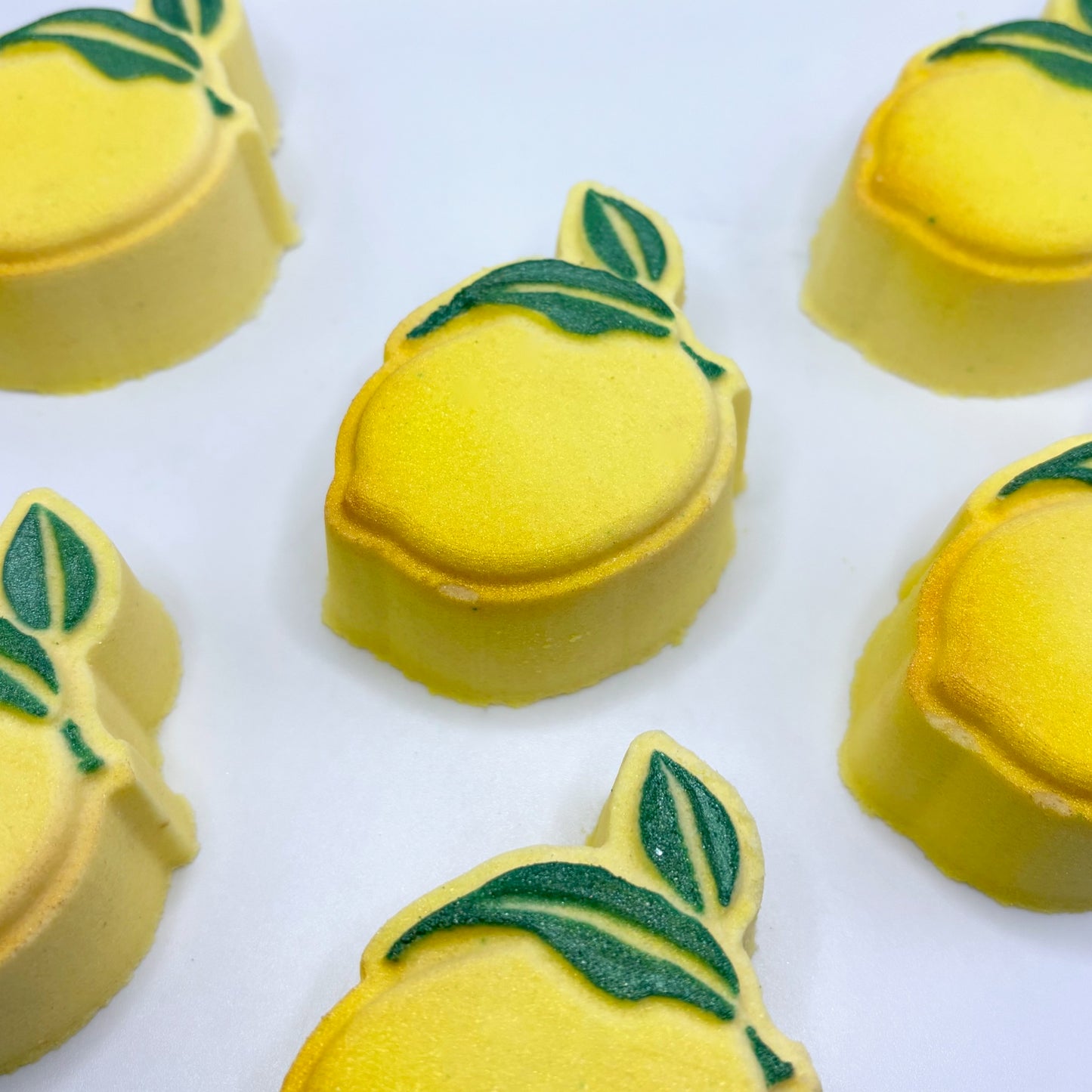 Lemon Bar Bath Bomb